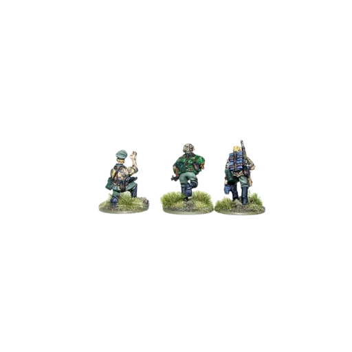 Waffen-SS Cavalry NCO & LMG team 1943-45-Warlord Games-Radaddel