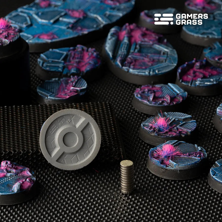 Alien Infestation Bases Round 25mm (x10)-Gamers Grass-Radaddel