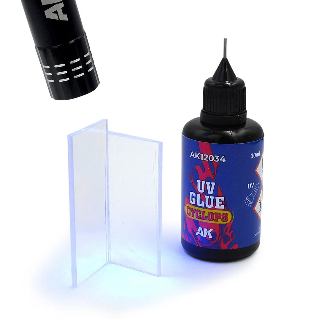 AK Cyclops 30ml UV Glue-AK-Interactive-Radaddel