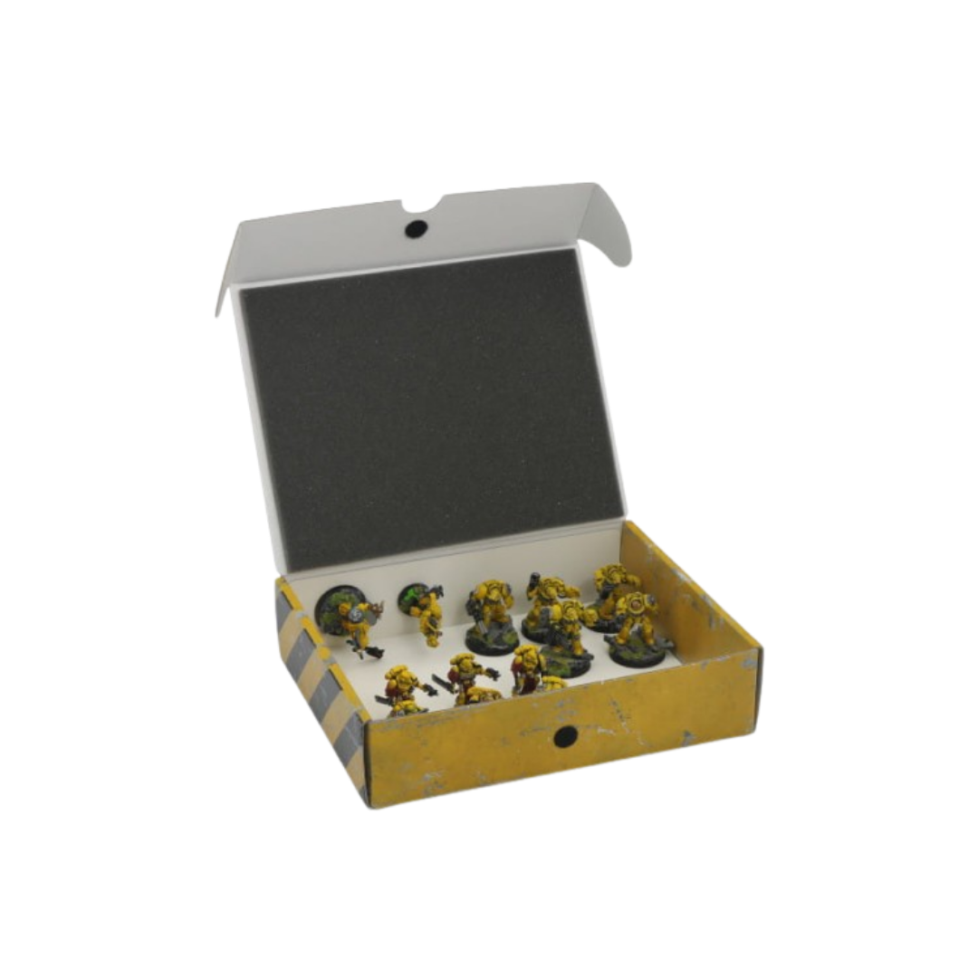 Half-size Small Box for magnetically-based miniatures + metal plate on the insid